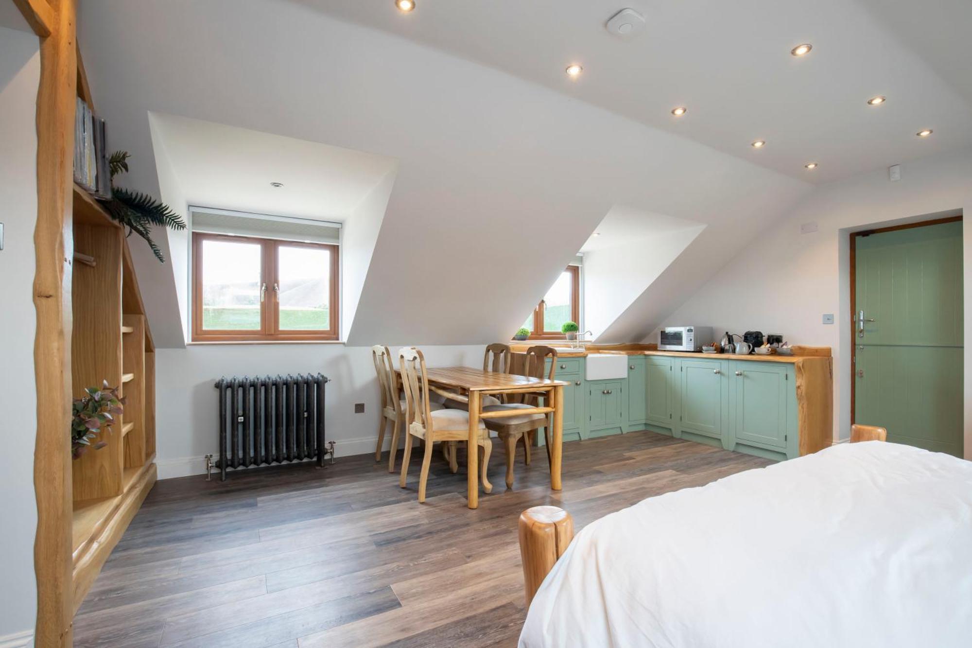Stable Lodge - Boutique Bed & Breakfast Shurdington Zewnętrze zdjęcie