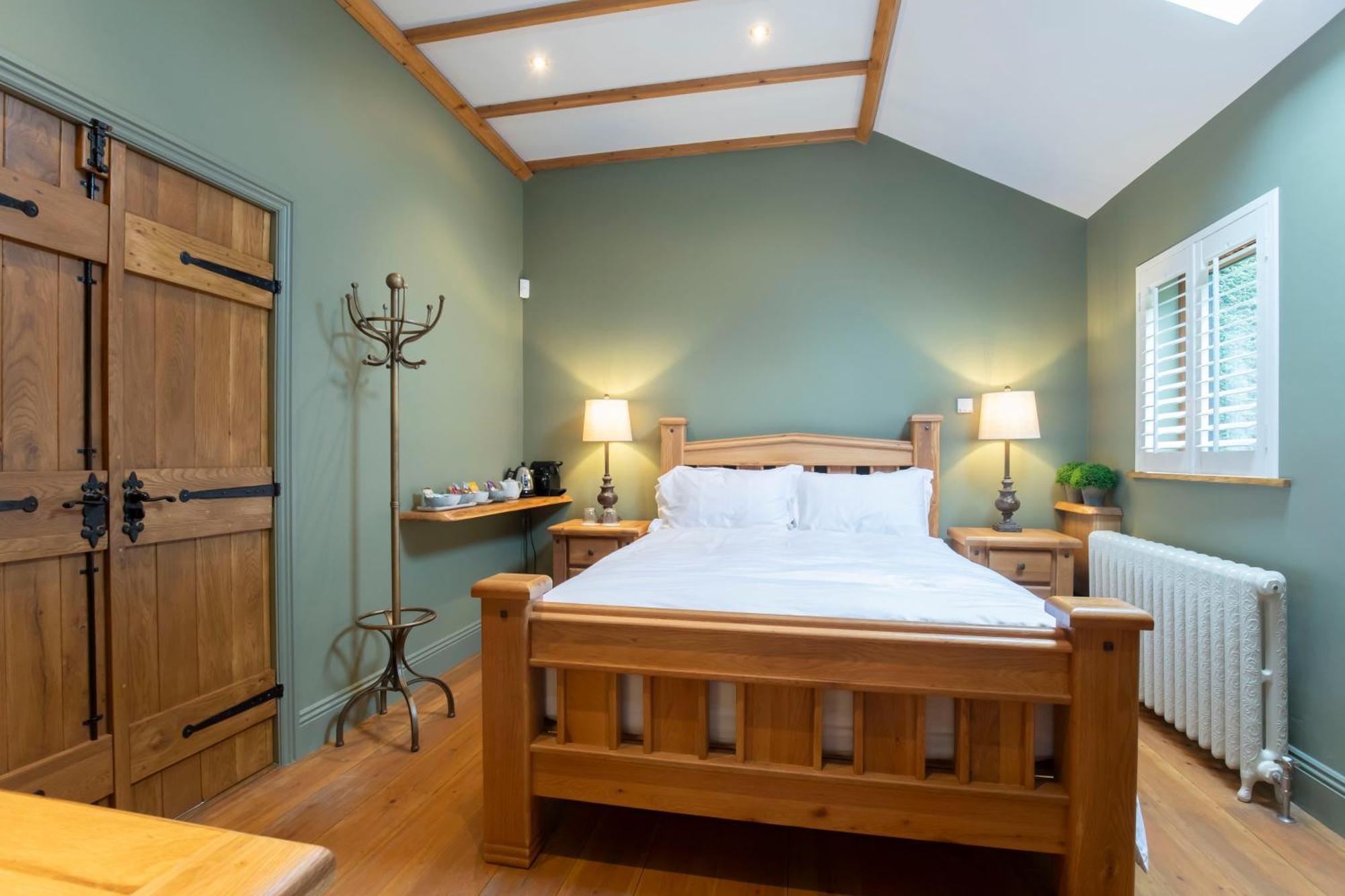 Stable Lodge - Boutique Bed & Breakfast Shurdington Zewnętrze zdjęcie